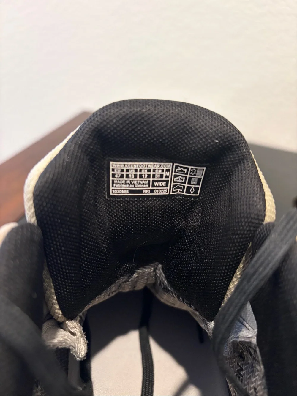 Keen lightweight mid